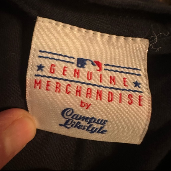 Company Lifestyle Genuine Merchandise Detroit Tigers V-neck Short Sleeve T-shirt - Picture 2 of 3